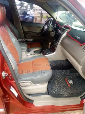 SUV Suzuki Grand Vitara 2009 - Boîte automatique, essence