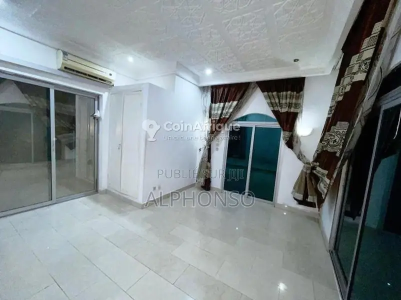 Vente villas R+1- Brazzaville