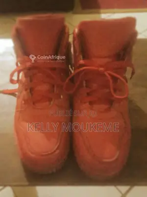 Chaussures homme d'occasion - état correct