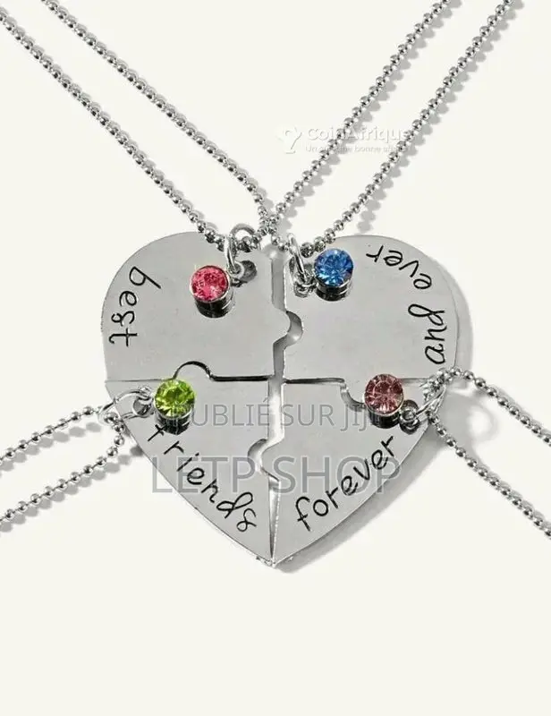 Collier personnalisé à breloques pour amies et famille