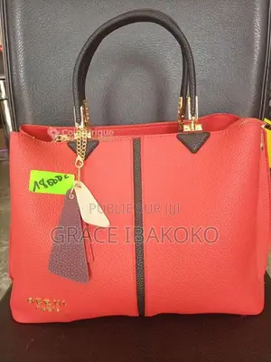 Photo - Sacs à main de luxe authentiques - Collection turque