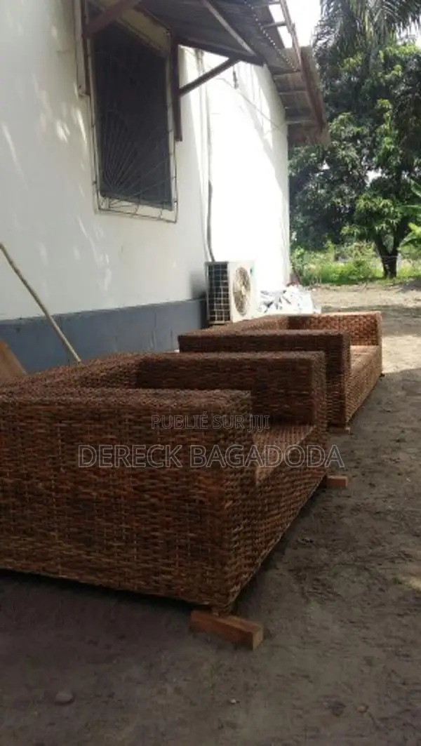 Salon 6 places en fauteuils tressés style nature