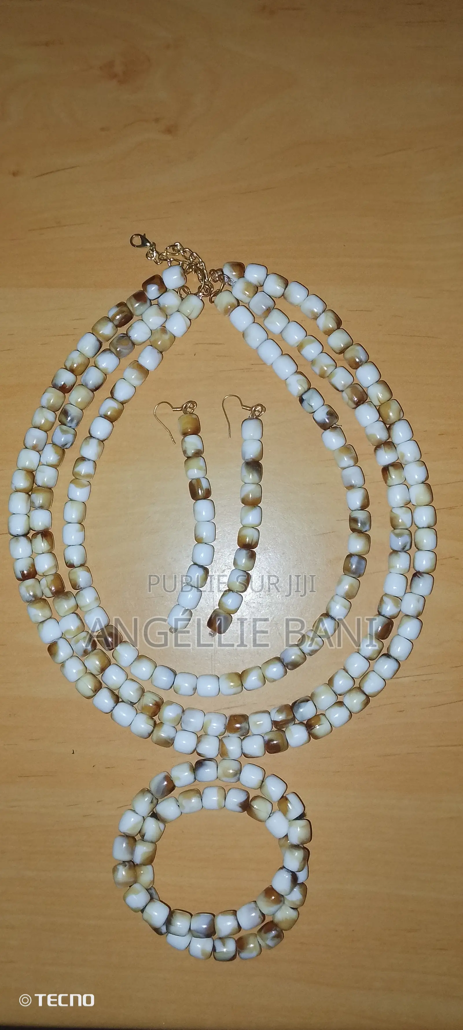 Ensemble Collier Boucles d'Oreilles Et Bracelet en Perles