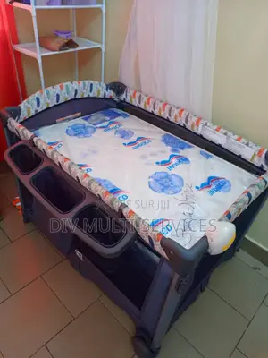 Photo - Berceau À Vendre