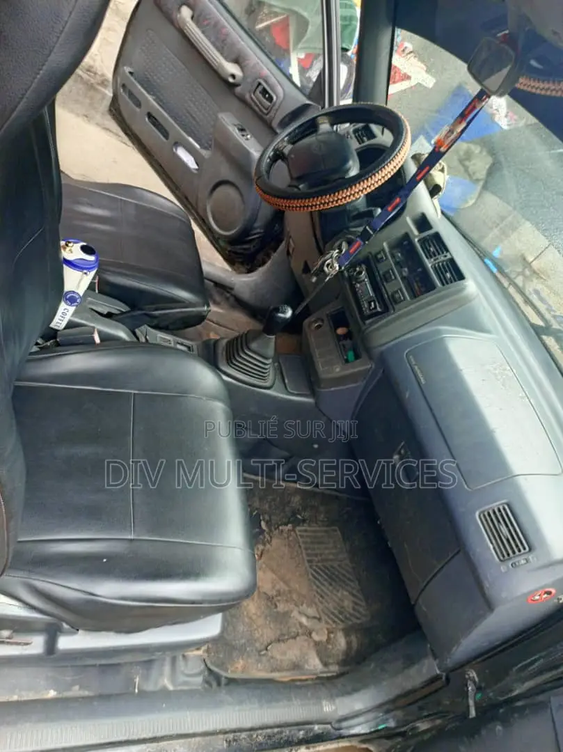 Toyota RAV4 Cabriolet 1998 Black