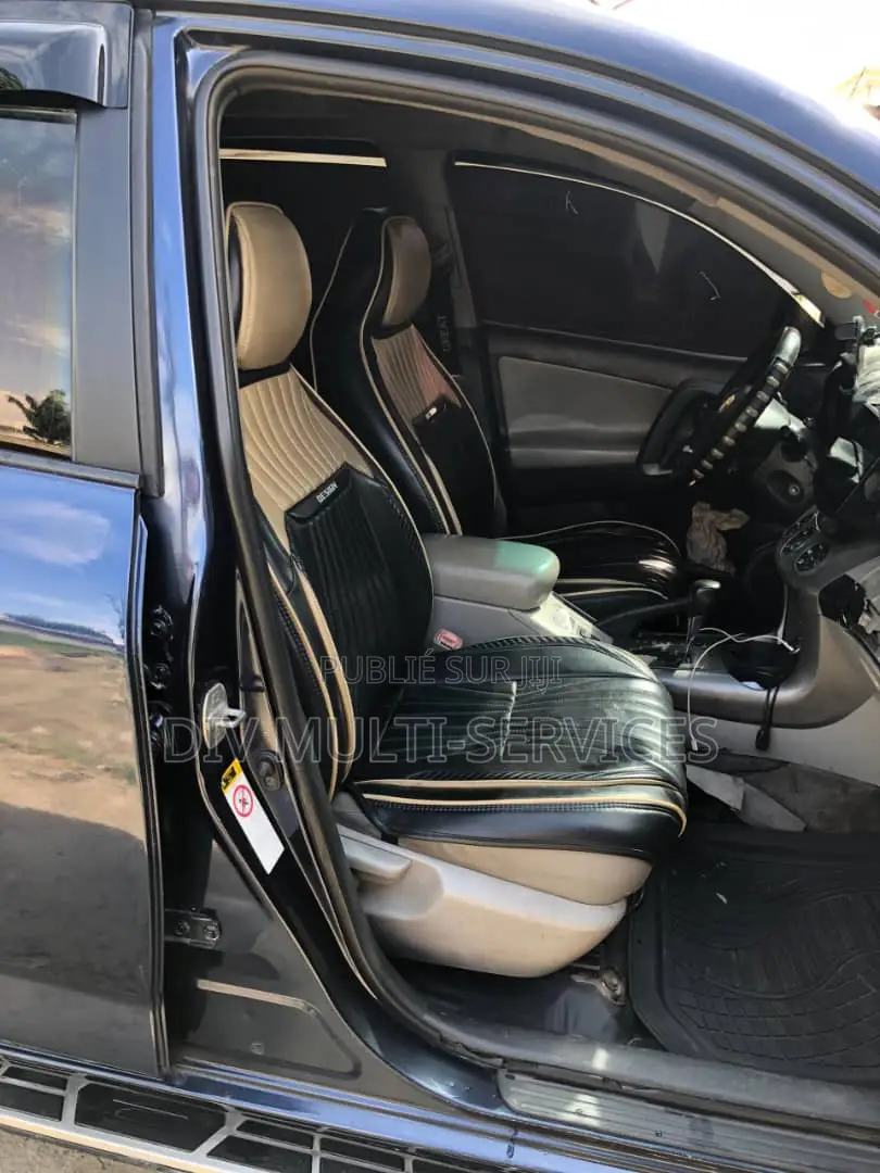 Toyota RAV4 2.5 Limited 4x4 2010 Black