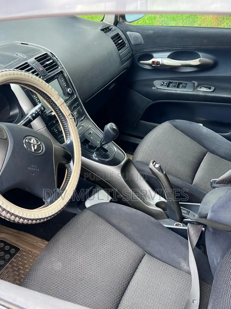 Toyota Lame 2006 Marron