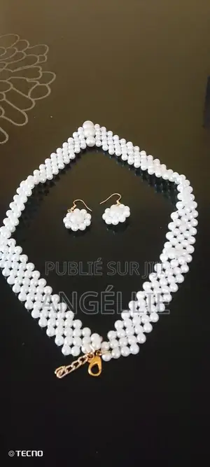 Ensemble Collier Boucles d'Oreilles Et Bracelet en Perles