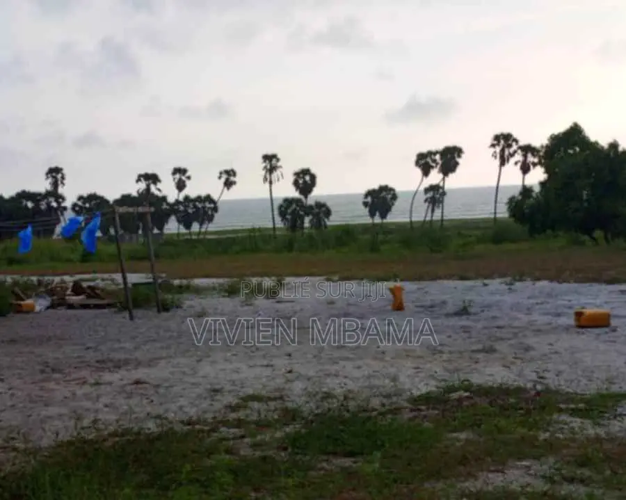 Parcelle Proche De La Plage