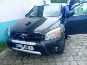 Photo - Toyota RAV4 2.5 4x4 2011 Black