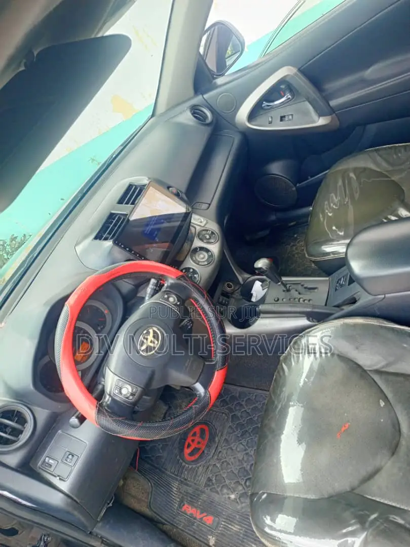 Toyota RAV4 2.5 4x4 2011 Black