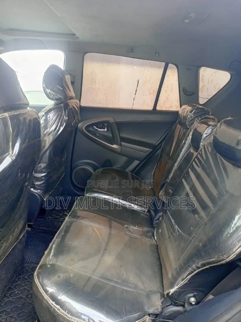 Toyota RAV4 2.5 4x4 2011 Black