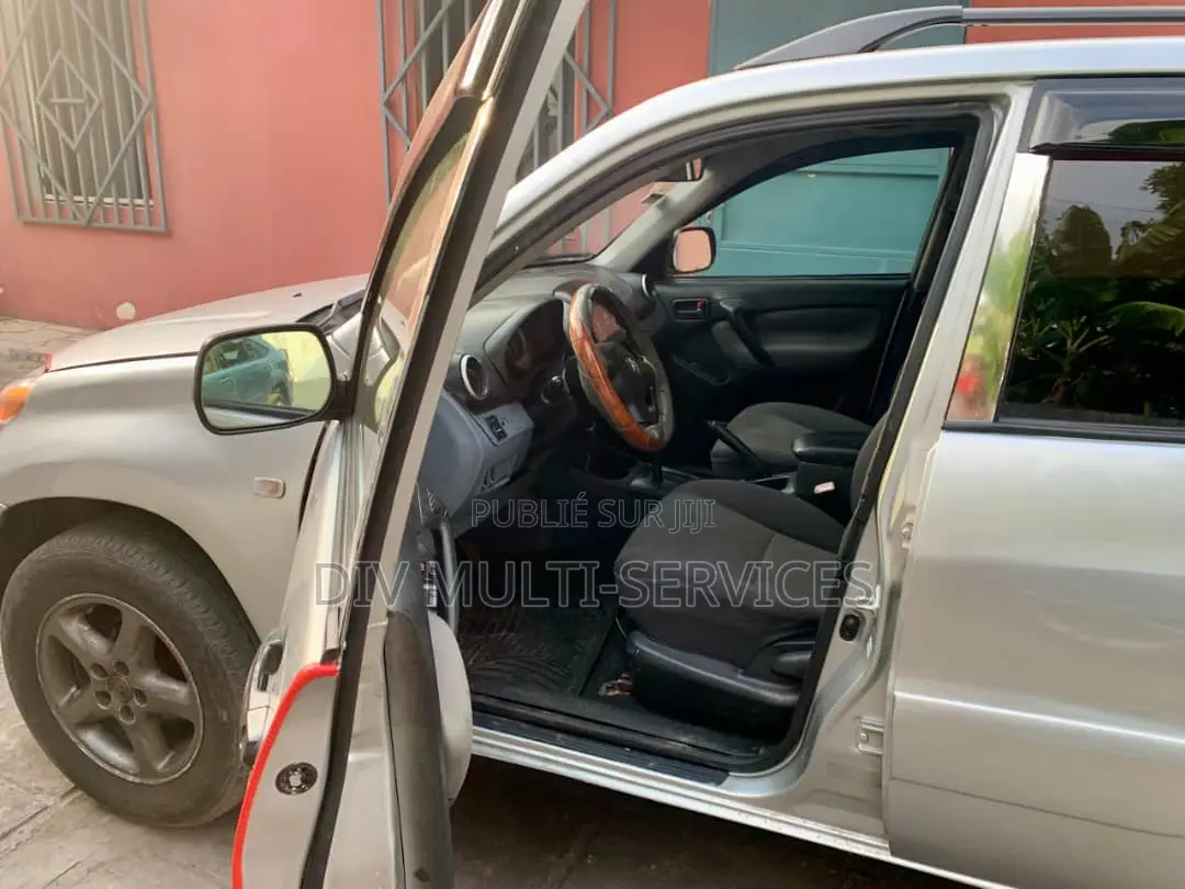 Toyota RAV4 2006 Gris
