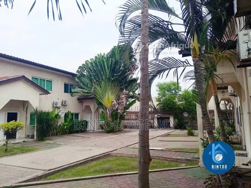 Vente appartements 8 pièces - Pointe-Noire