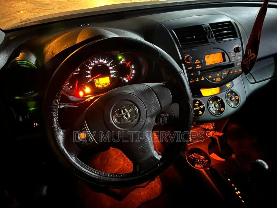 Toyota RAV4 2010 Black