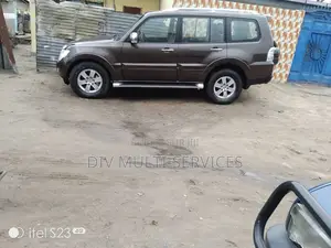 Mitsubishi Pajero 2014 Marron