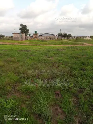 Terrain 500m² à Vendre Mongo Mpoukou | Pointe-Noire